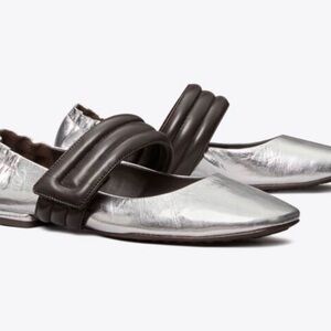 Worn Once- Tory Burch- Puffed Mary Jane Flats- Size 7